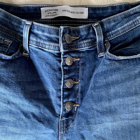 Levi's Blue Flare & Wide Leg Jeans - Picture 3 of 7